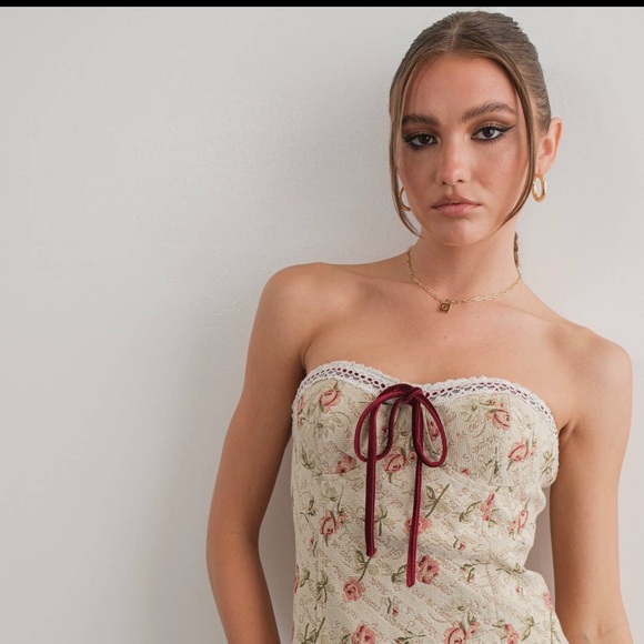 PRETTY GARBAGE VINTAGE STYLE RIBBON FLORAL STRAPLESS DRESS ❤️NEW COLLECTION❤️ - Picture 2 of 5